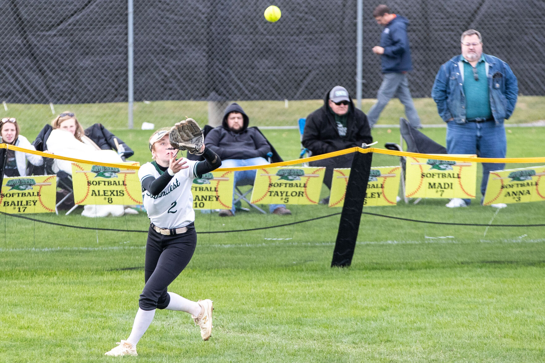 101621-owh-spo-statesoftball-LS08.JPG
